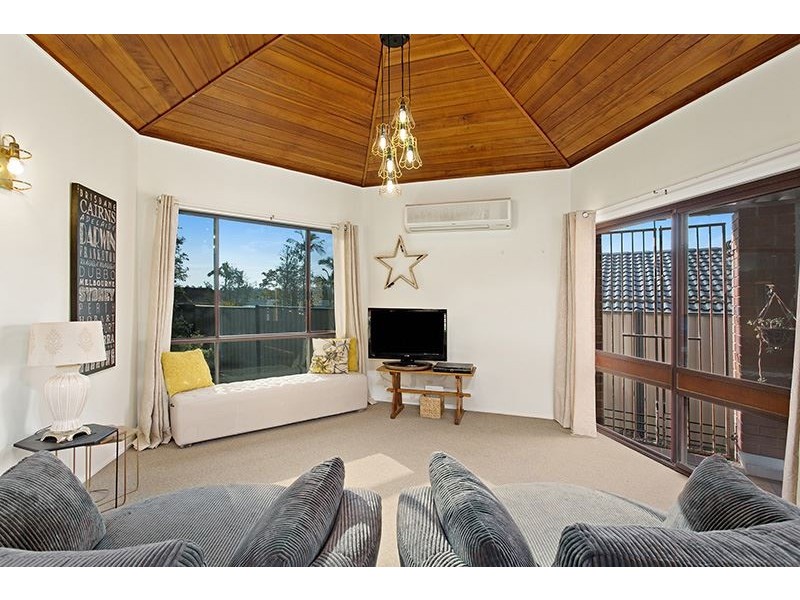 36 Prosser Street, Riverhills QLD 4074