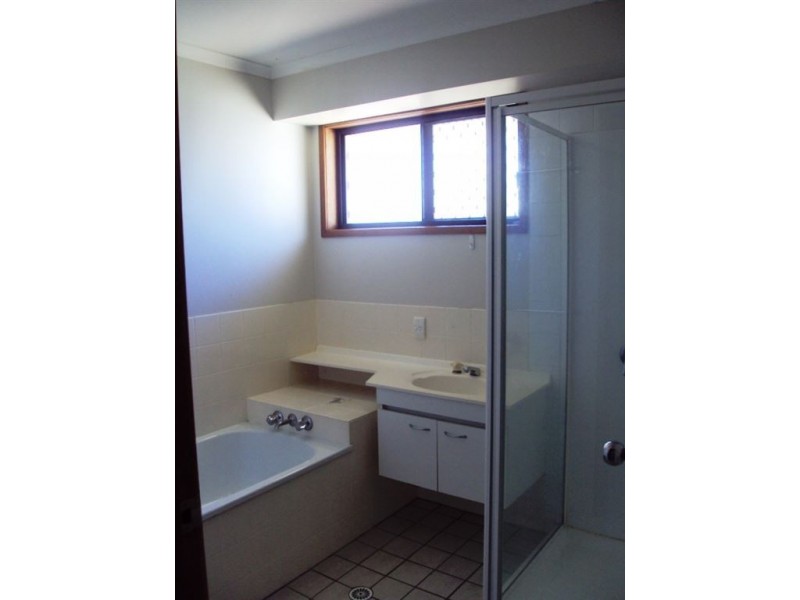 10 Anchusa Street, Bellbowrie QLD 4070