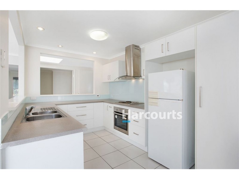 14 Sim Jue Court, Sinnamon Park QLD 4073