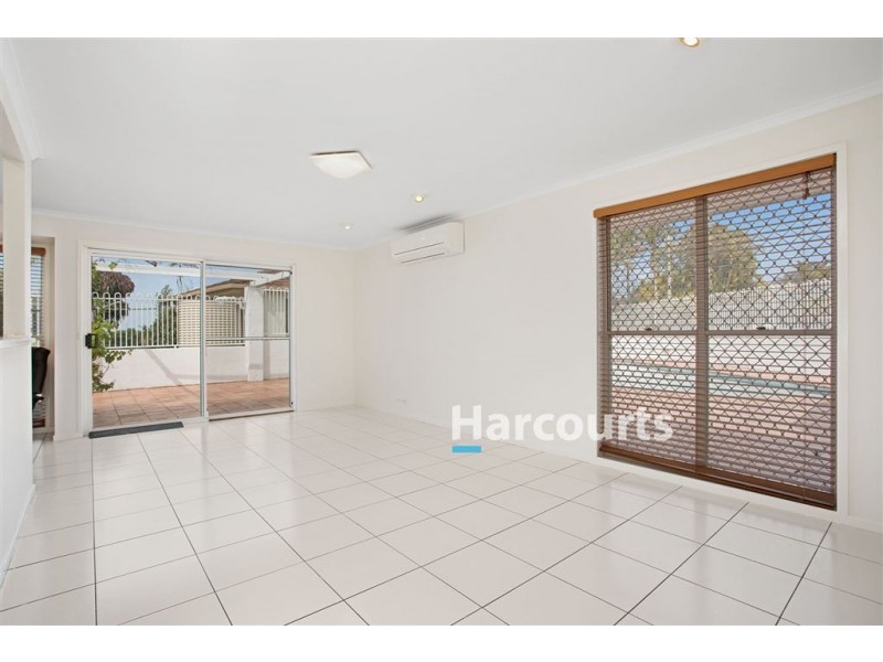 14 Sim Jue Court, Sinnamon Park QLD 4073