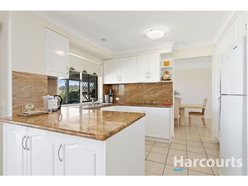 21 Mozart Place, Mount Ommaney QLD 4074