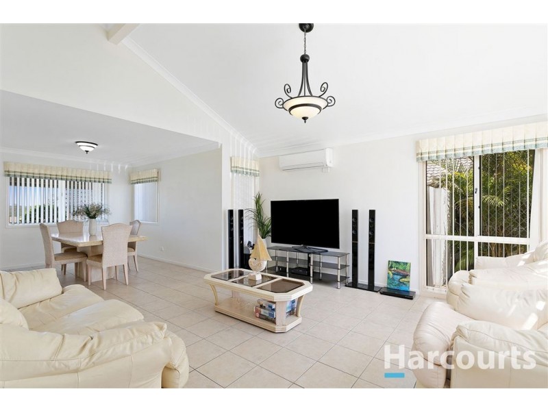 21 Mozart Place, Mount Ommaney QLD 4074