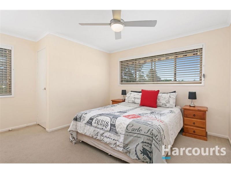 18 Riverhills Road, Middle Park QLD 4074