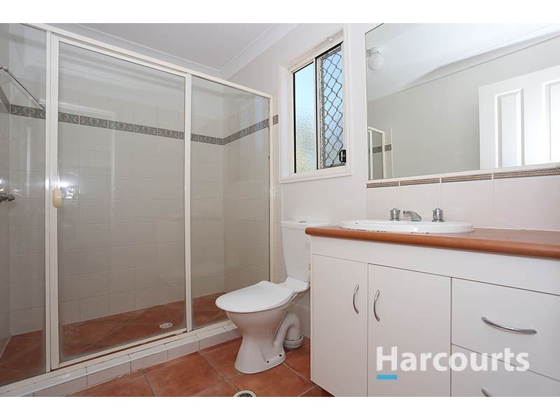 10 McNally Close, Seventeen Mile Rocks QLD 4073
