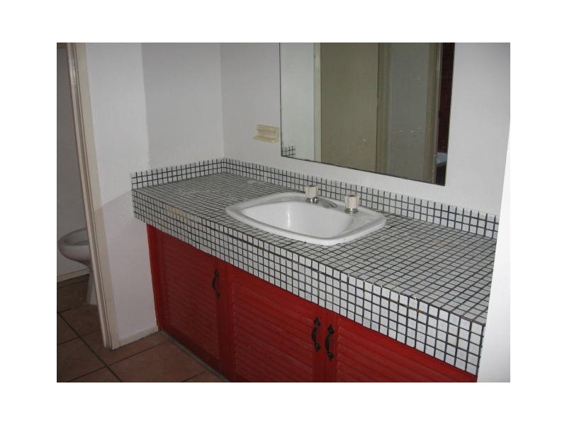 Mount Ommaney QLD 4074