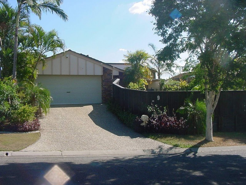9 Kosciusko Street, Middle Park QLD 4074