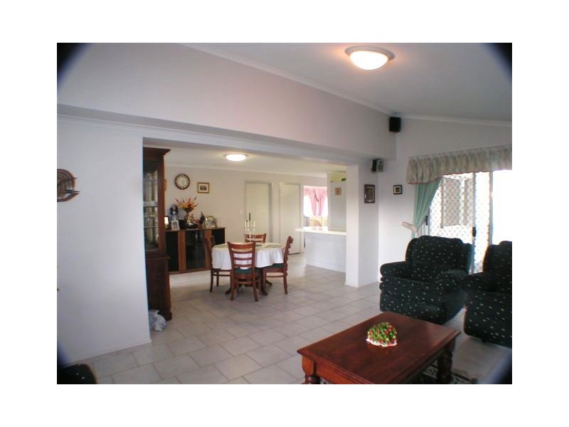 Sinnamon Park QLD 4073