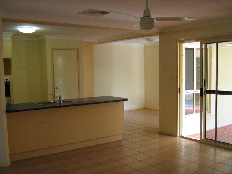 Sinnamon Park QLD 4073