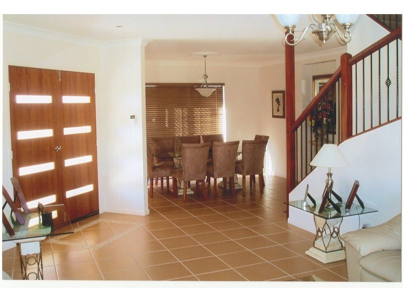 Sinnamon Park QLD 4073