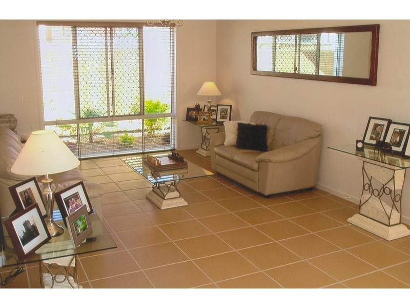 Sinnamon Park QLD 4073