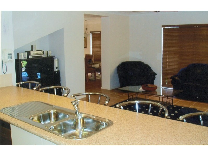 Sinnamon Park QLD 4073