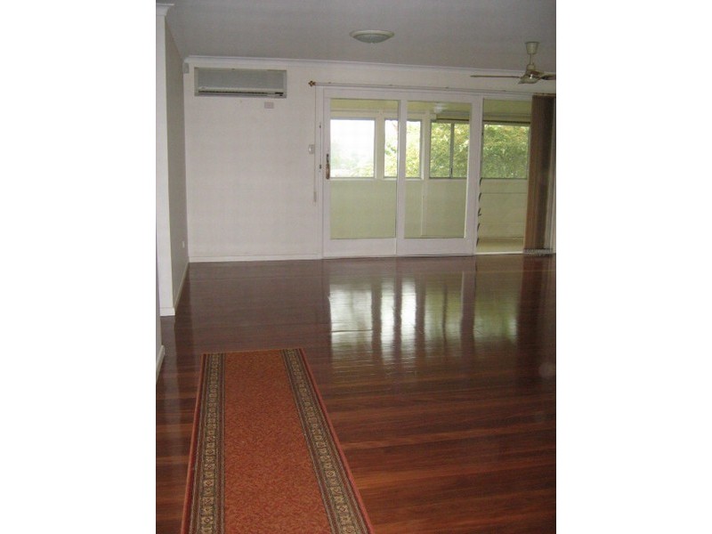 Jindalee QLD 4074