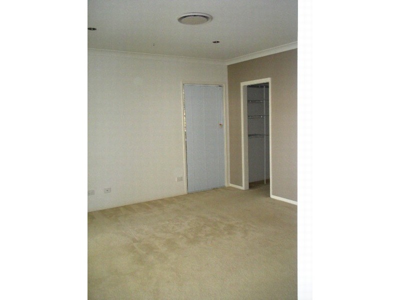 Seventeen Mile Rocks QLD 4073