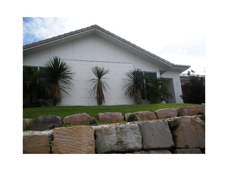 Seventeen Mile Rocks QLD 4073