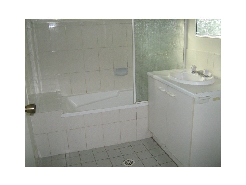 Seventeen Mile Rocks QLD 4073