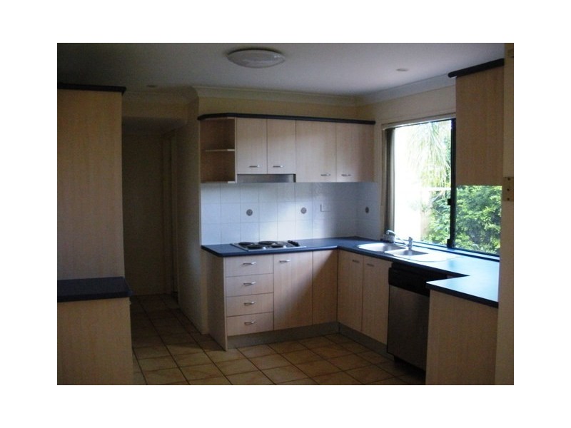 Mount Ommaney QLD 4074