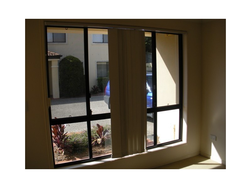 Mount Ommaney QLD 4074