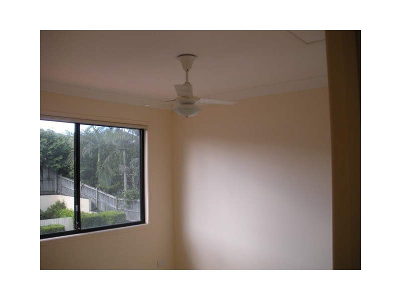 Mount Ommaney QLD 4074