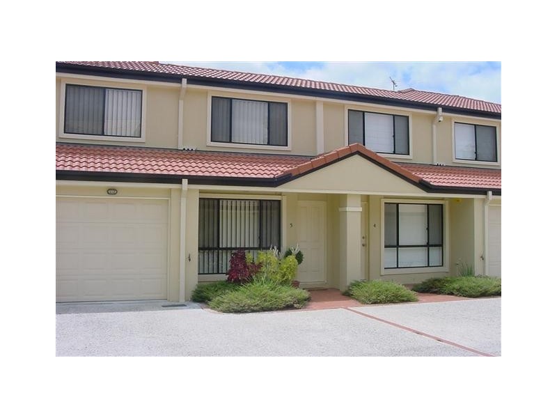 Mount Ommaney QLD 4074