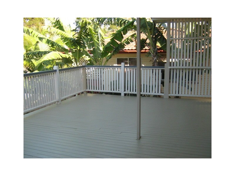 Seventeen Mile Rocks QLD 4073