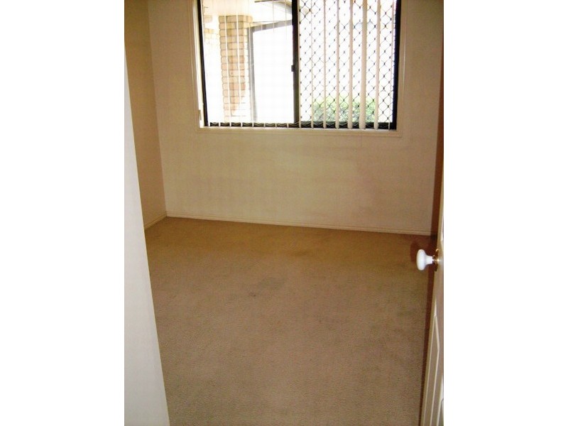 Mount Ommaney QLD 4074