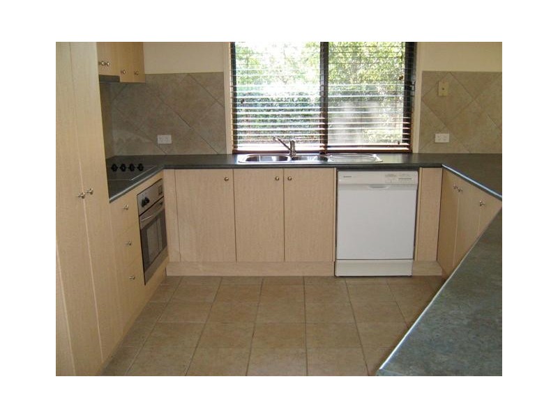 Sinnamon Park QLD 4073