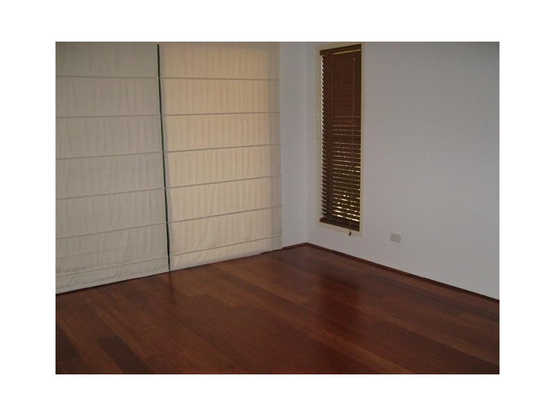 Sinnamon Park QLD 4073