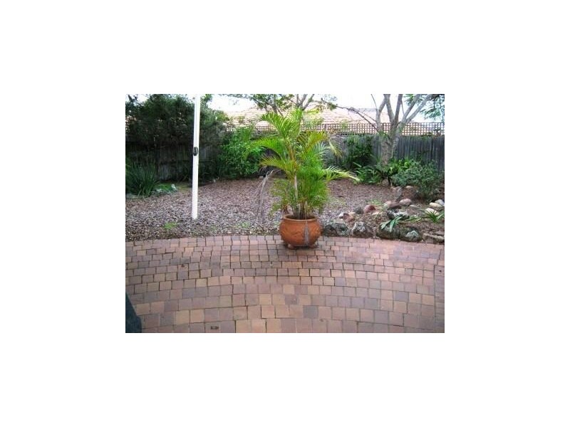 Sinnamon Park QLD 4073