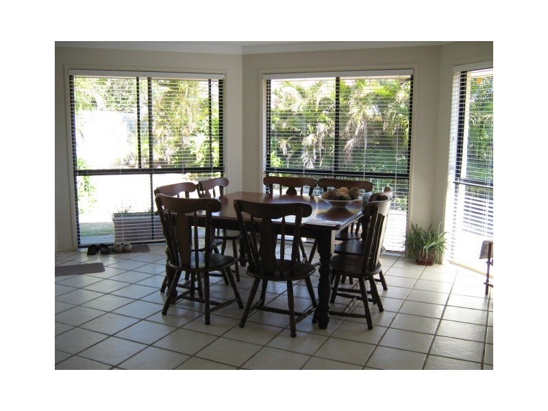 Sinnamon Park QLD 4073