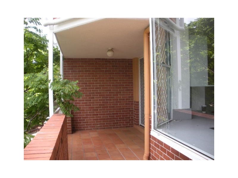 Indooroopilly QLD 4068