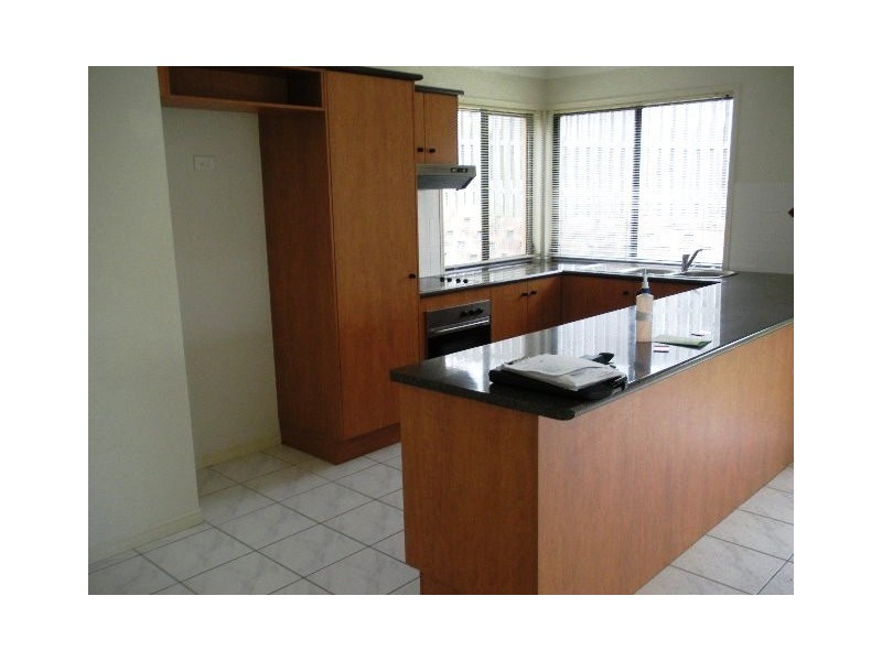 Sinnamon Park QLD 4073