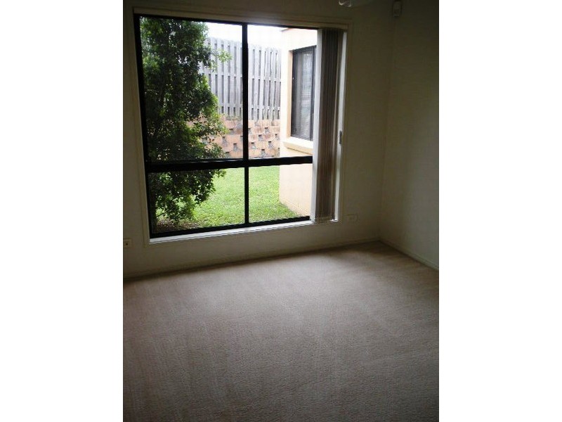 Sinnamon Park QLD 4073