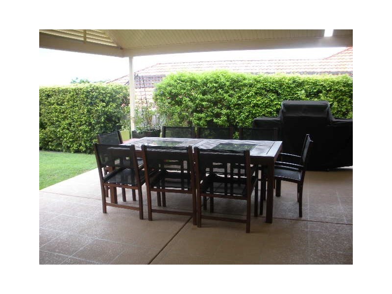 Sinnamon Park QLD 4073