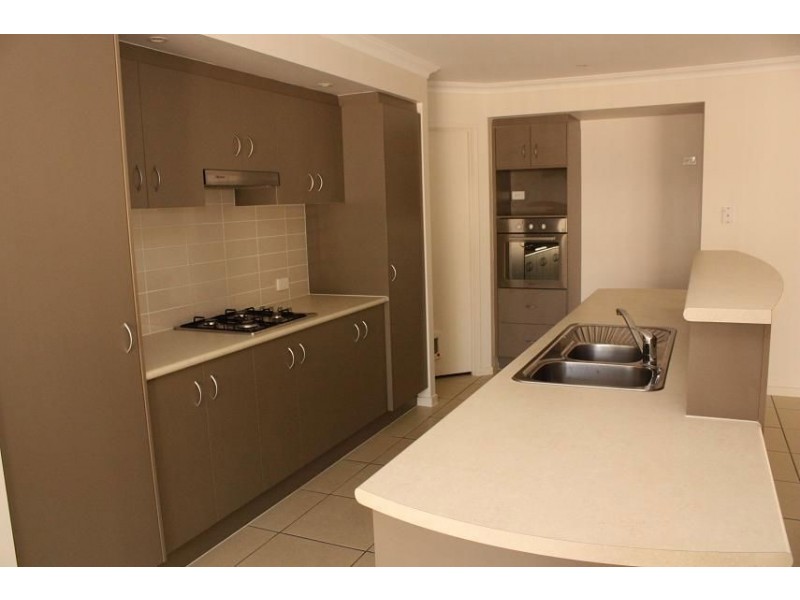 3 Sheridan Close, Moggill QLD 4070