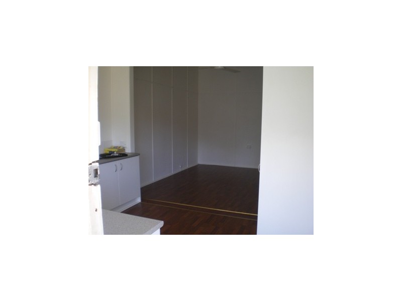 1/196 Murray, Rockhampton QLD 4700