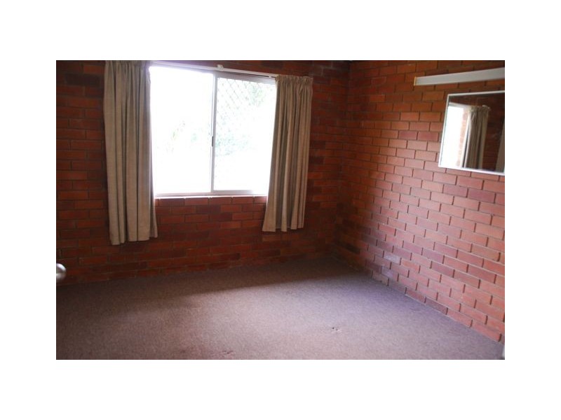 1/359 Rockonia Road, Koongal QLD 4701