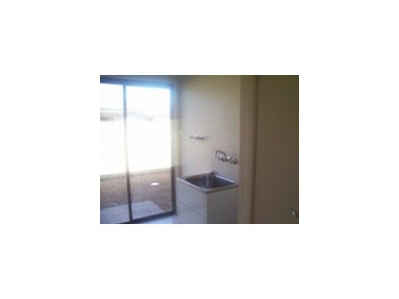 12 Maree Crescent, Gracemere QLD 4702