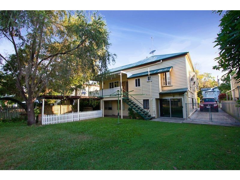 16 Cavell Street, Rockhampton QLD 4700