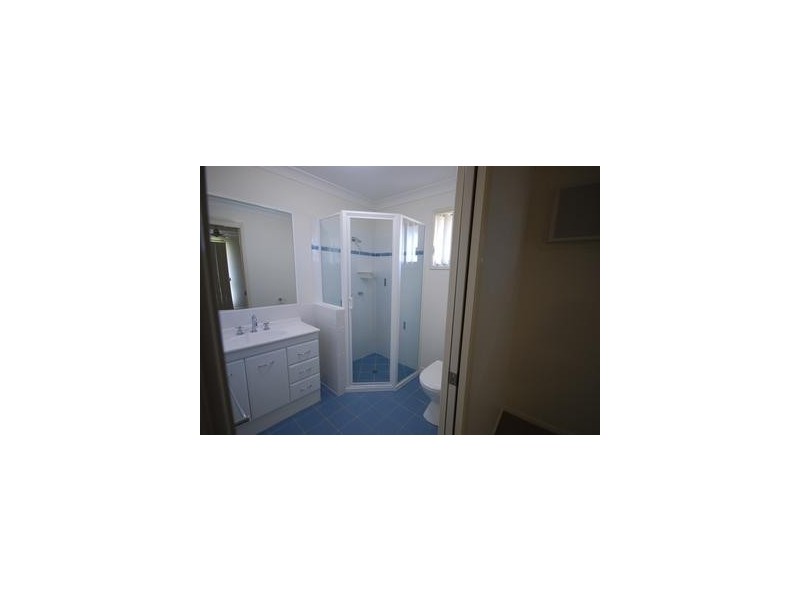 19 Joseph Street, Gracemere QLD 4702