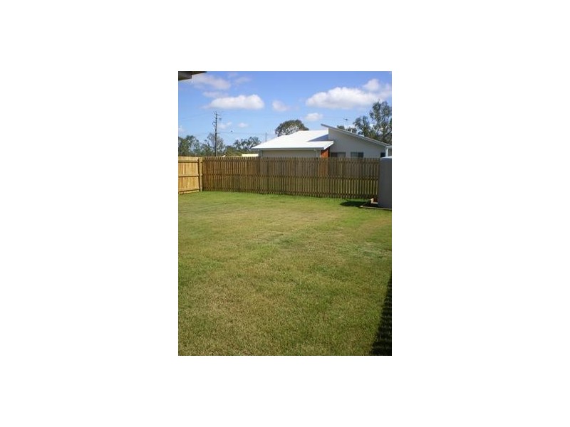 1 Maree Crescent, Gracemere QLD 4702