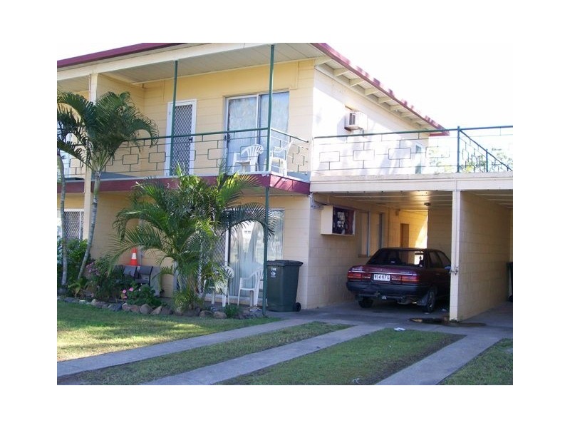 2/266 Coker Street, Berserker QLD 4701