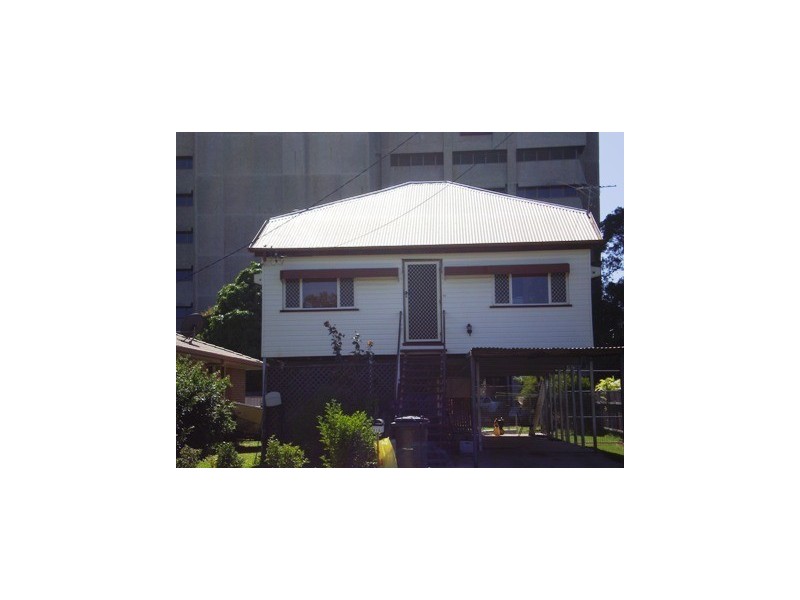 215 West, Rockhampton QLD 4700