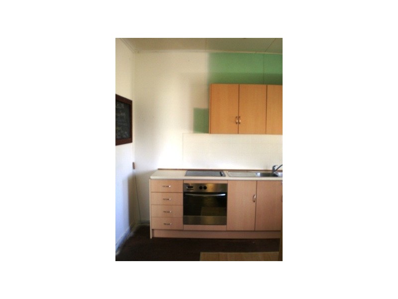 215 West, Rockhampton QLD 4700