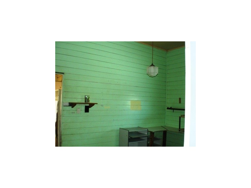 215 West, Rockhampton QLD 4700