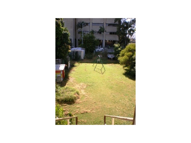 215 West, Rockhampton QLD 4700