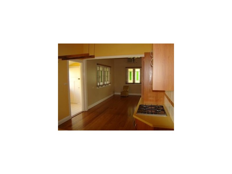 221 Denham Street, The Range QLD 4700