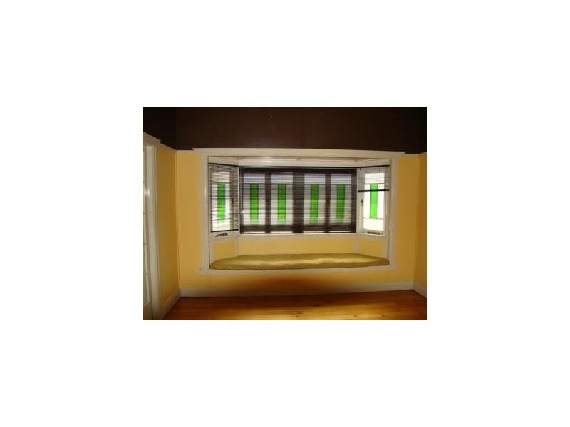 221 Denham Street, The Range QLD 4700