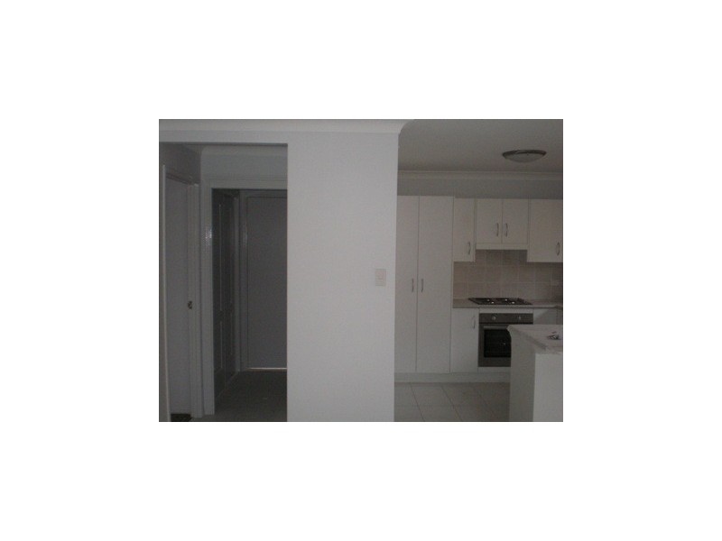 3/1 Arlott, Gracemere QLD 4702