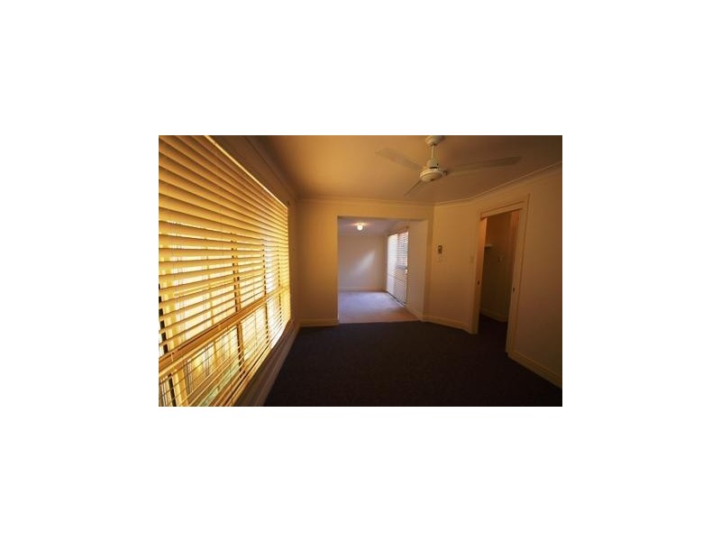 30 Sunrise, Gracemere QLD 4702