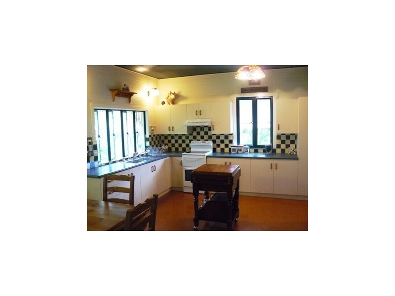 36 Oswald, Rockhampton QLD 4700